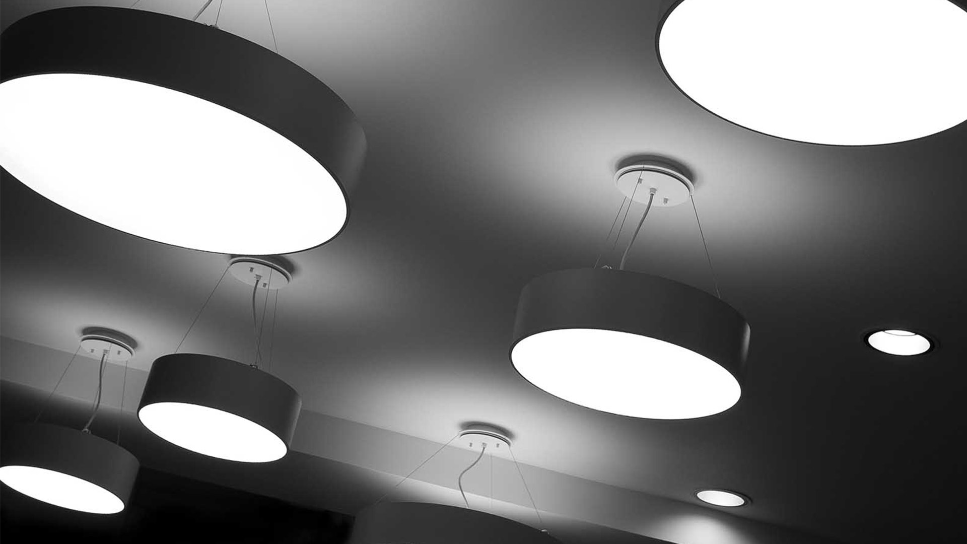 Circular Suspended Light Pendants Low Energy Workplace Lighting Design Nulty