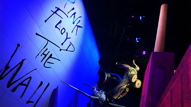 Pink Floyd The Wall Exhibition Lighting Impact 
